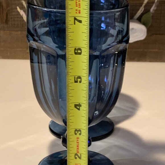 STUNNING VINTAGE BLUE GOBLETS!! - Picture 2 of 2